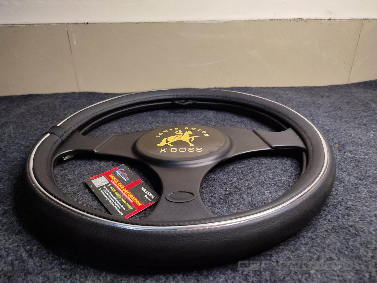 Premium steering wheel cover for cars